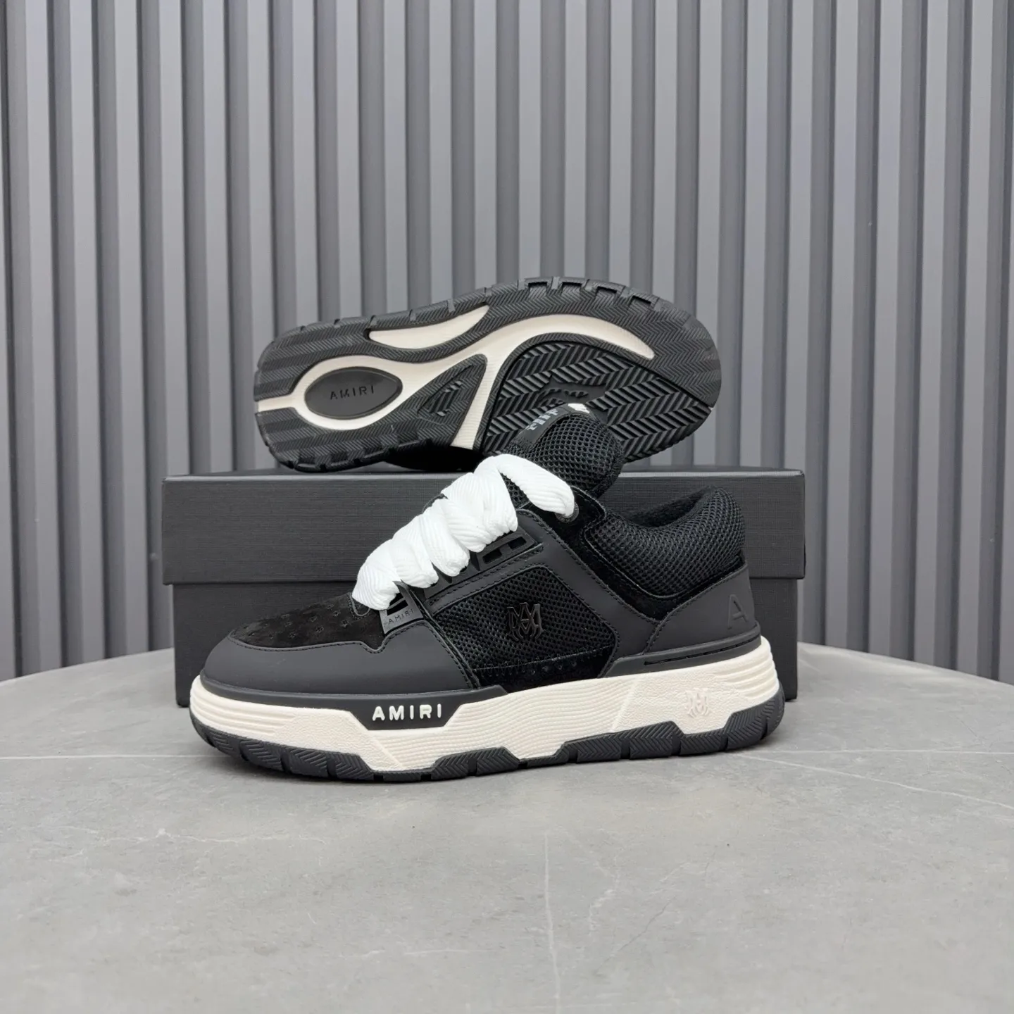 Men's shoes 💰660💰 AMIRI AMIRI trendy brand hot sale 🔥 Available all year round, couples 💑 Official website synchronization Imported fabrics 1⃣️ vs 1⃣️ replica, original factory special original sole, 35-45 (45. non-refundable)